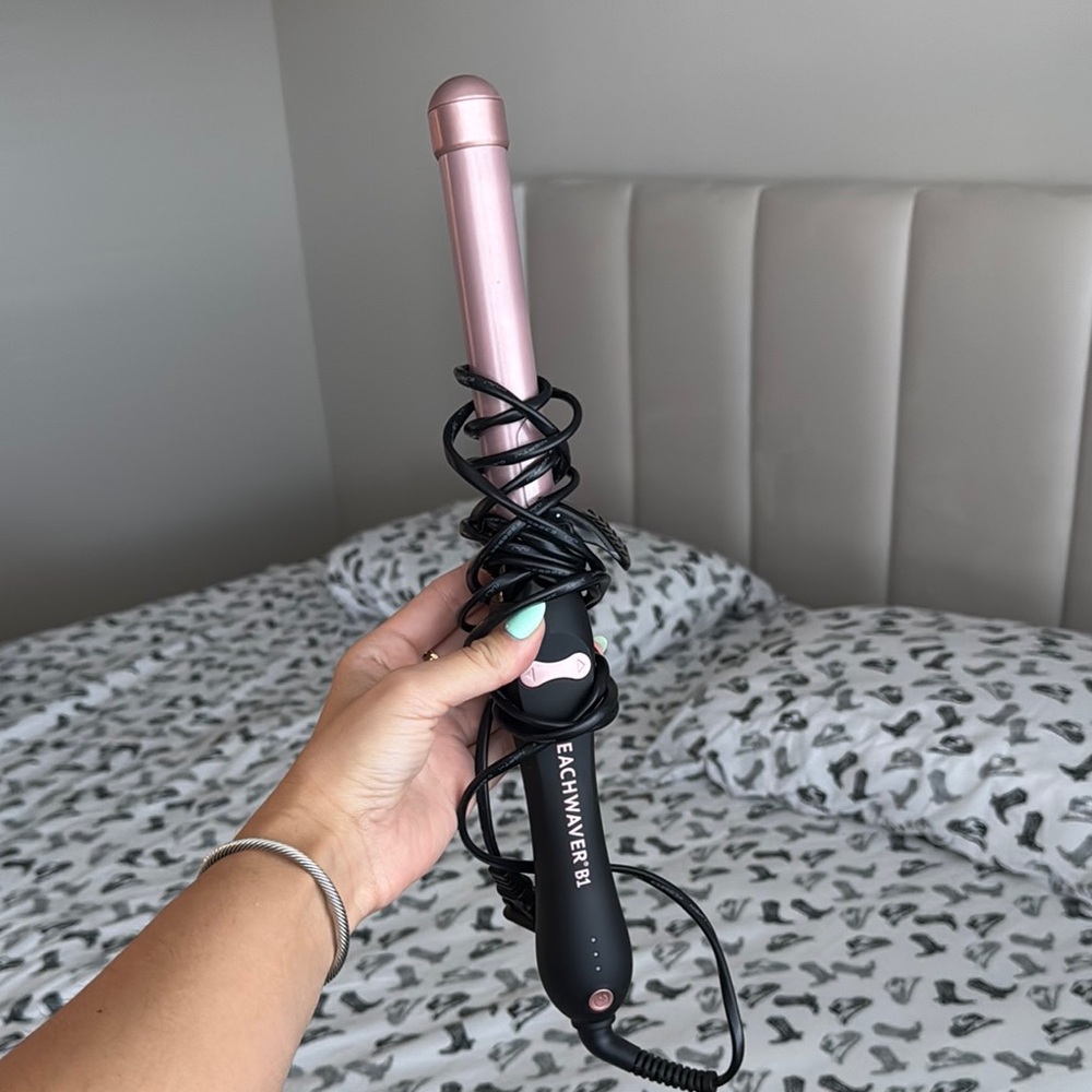 The Beachwaver Co. Pink and Black Hair Curler